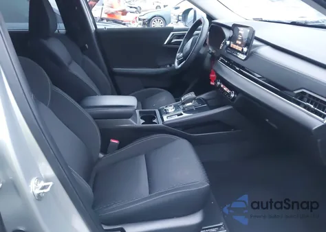 2022 Mitsubishi Outlander Es 2.5 S-Awc z USA, uszkodzony, nr VIN JA4J4TA8XNZ023393